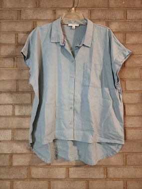Anne Klein Light Blue Short Sleeve Button-Front Shirt